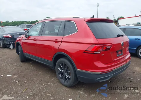 2022 Volkswagen Tiguan 2.0T Se из США, поврежденный, VIN 3VV2B7AX0NM020942